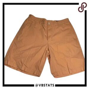 Vineyard Vines Pumpkin Colored Club Shorts in Size 32W x 8.5IS